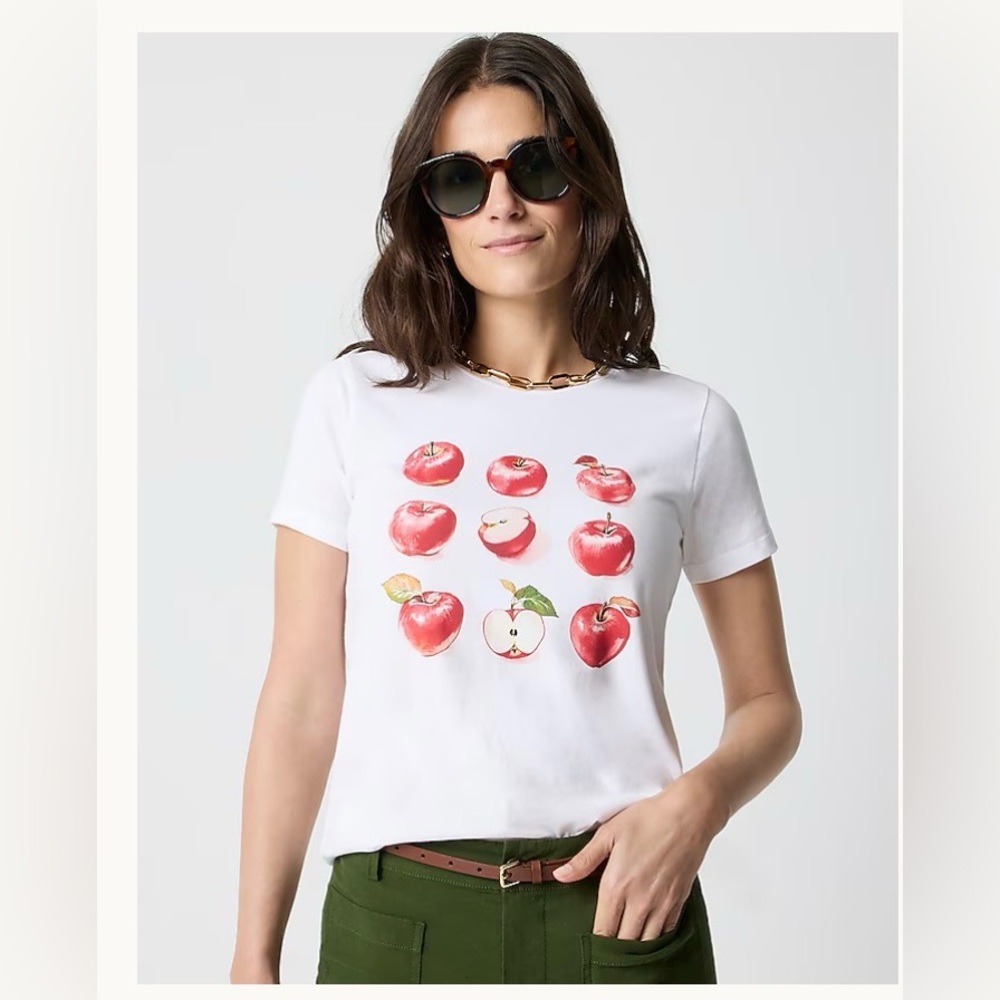 NWT J.Crew Factory Apples graphic tee